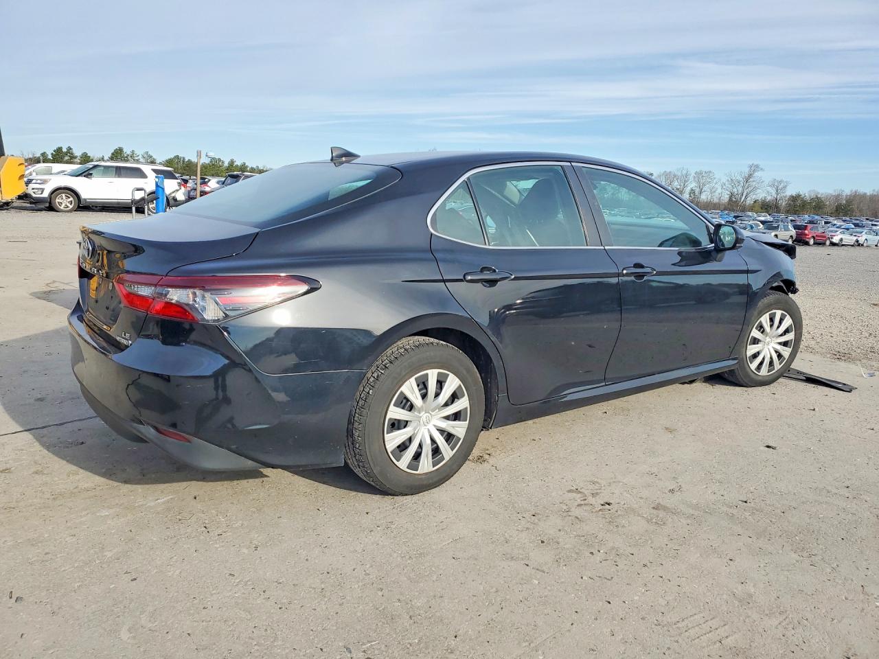 2022 TOYOTA CAMRY HYBRID LE — снимка 3