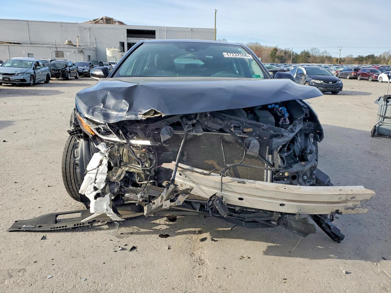 2022 TOYOTA CAMRY HYBRID LE — снимка 5