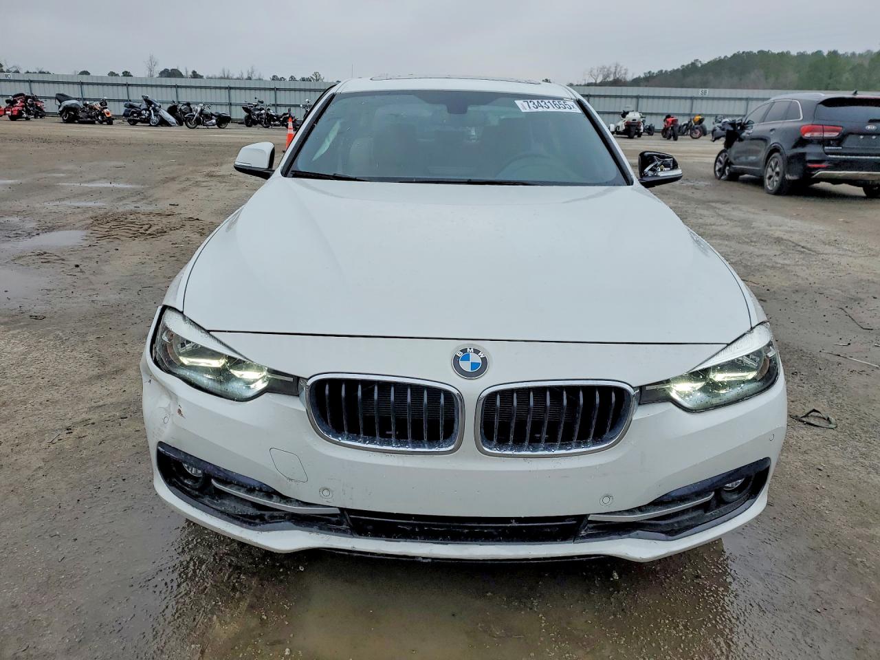 2017 BMW 330 I — снимка 5