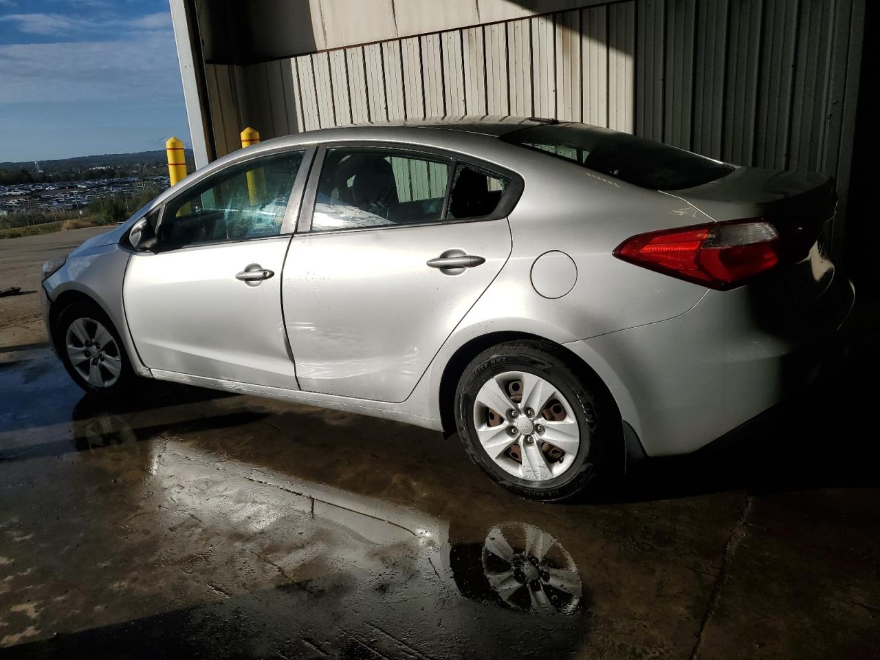 2015 KIA FORTE LX — снимка 2