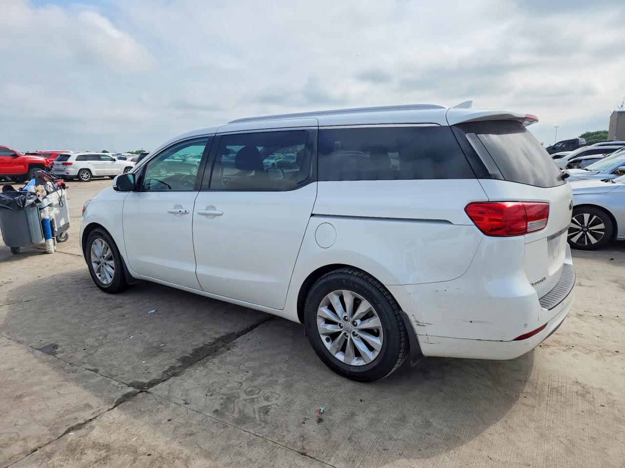 2018 KIA SEDONA EX — снимка 2