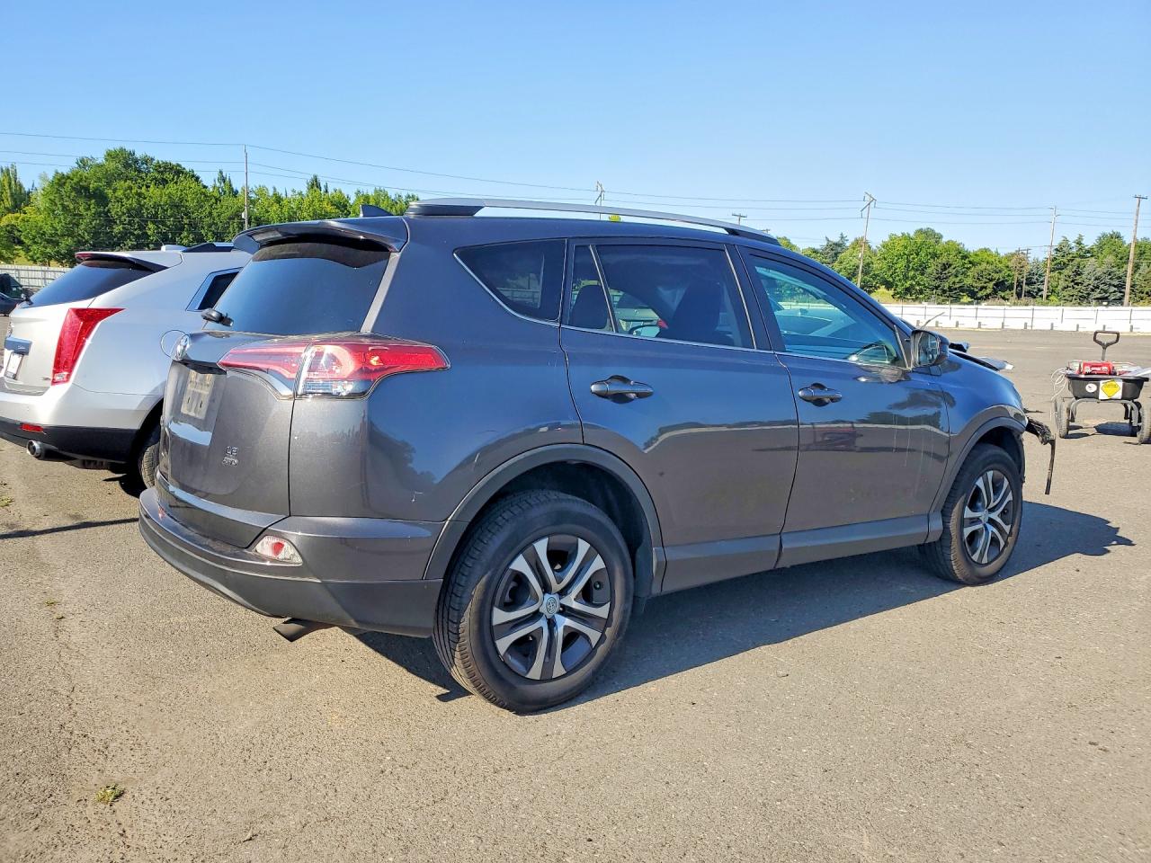 2016 TOYOTA RAV4 LE — снимка 3