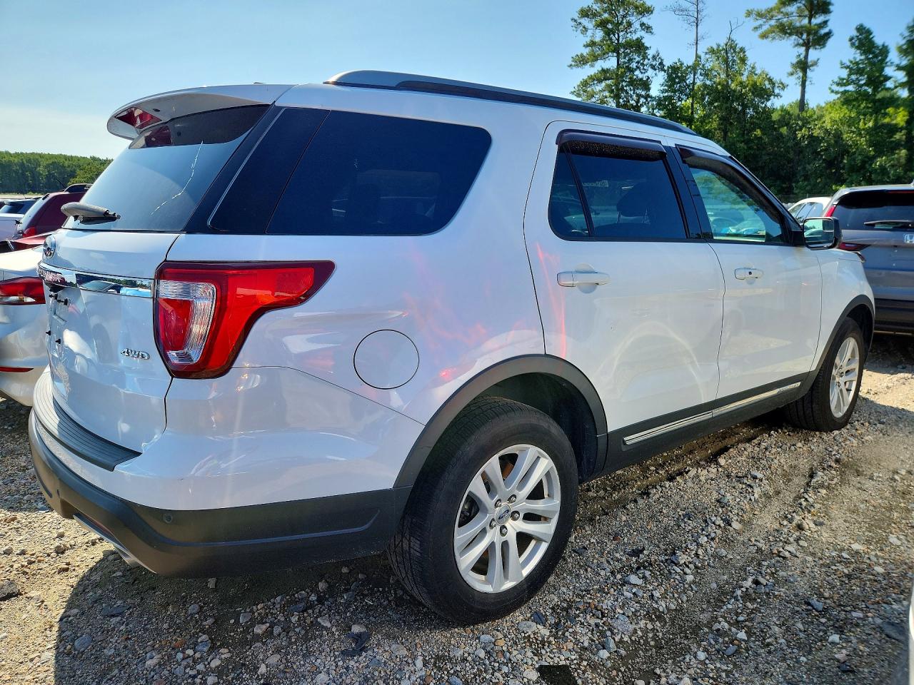 2018 FORD EXPLORER XLT — снимка 3