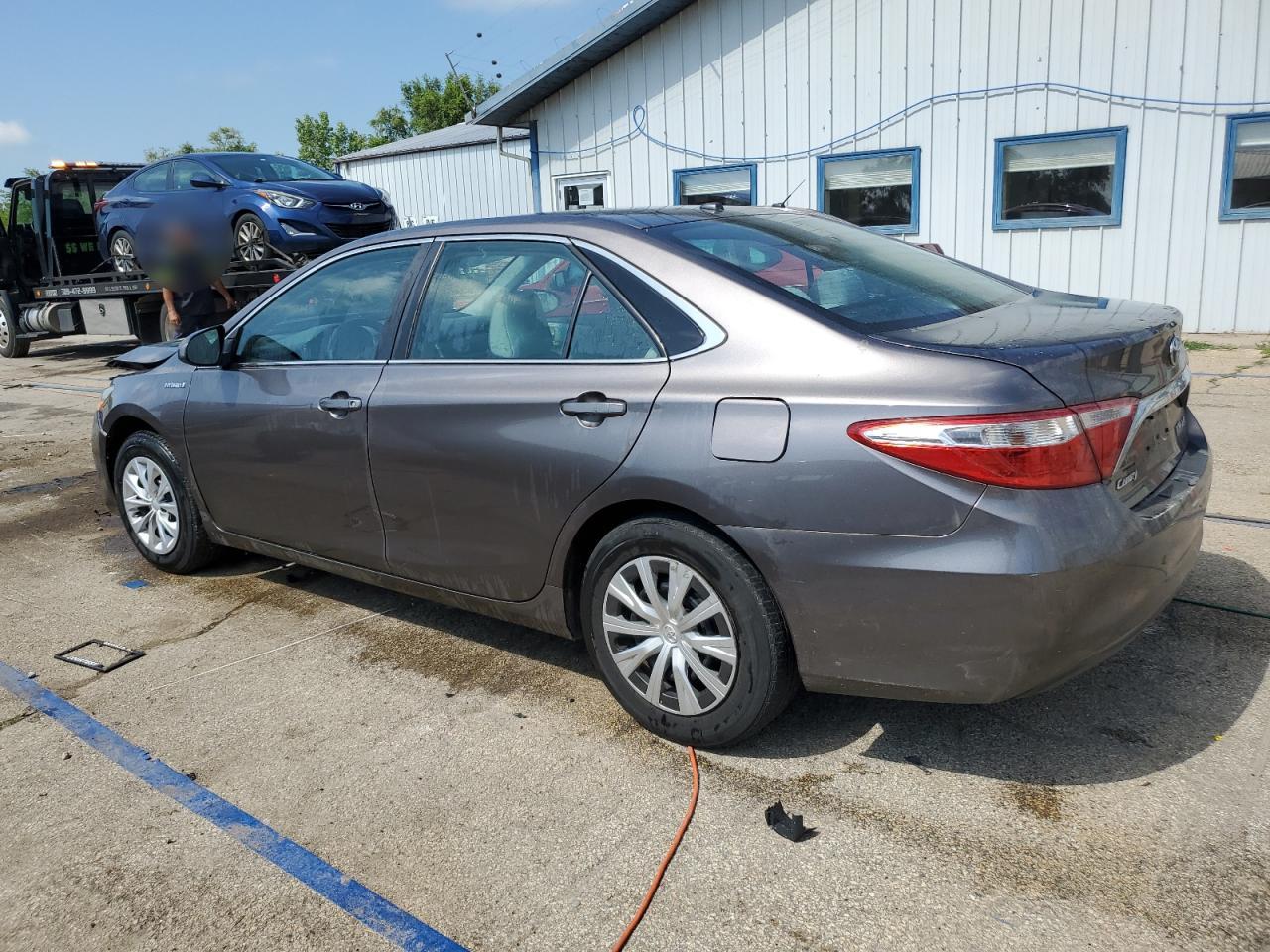 2015 TOYOTA CAMRY HYBRID LE — снимка 2