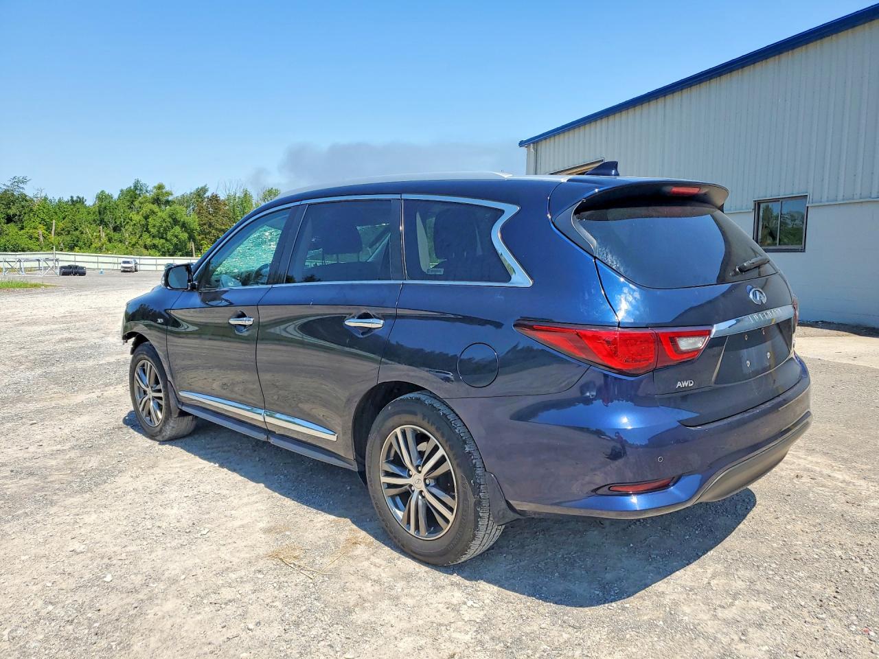 2020 INFINITI QX60 LUXE — снимка 2