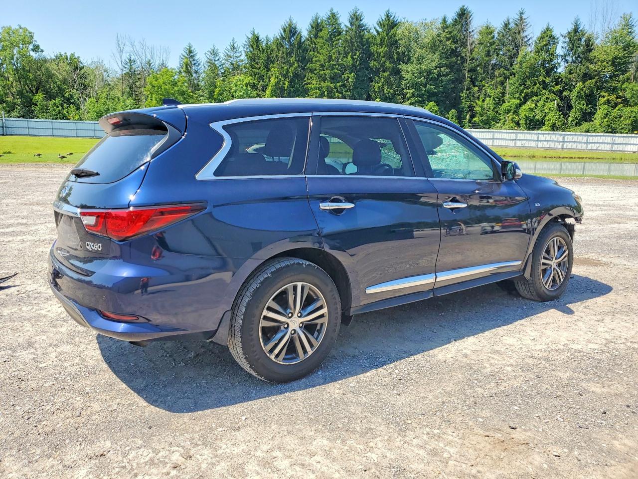 2020 INFINITI QX60 LUXE — снимка 3