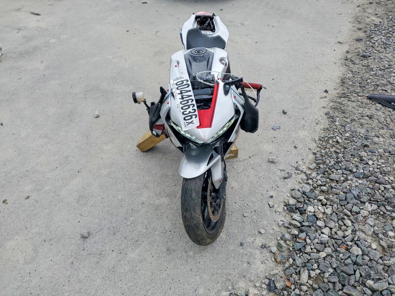 2017 HONDA CBR1000 RR — снимка 5