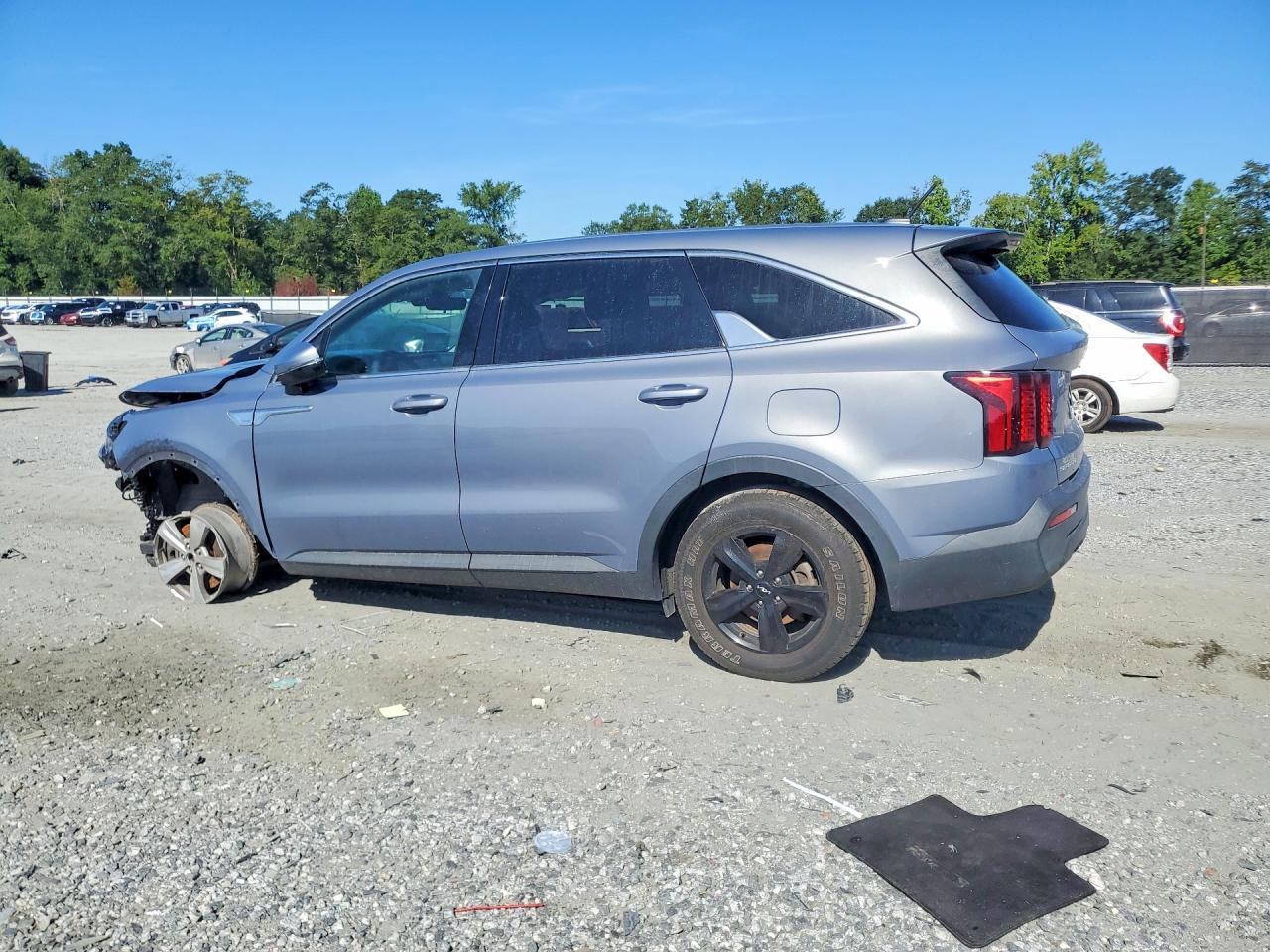 2023 KIA SORENTO LX — снимка 2