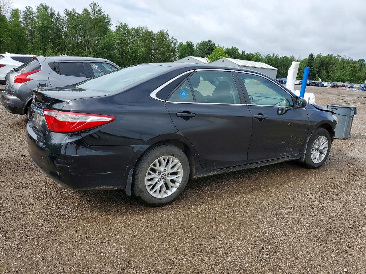 2017 TOYOTA CAMRY LE — снимка 3