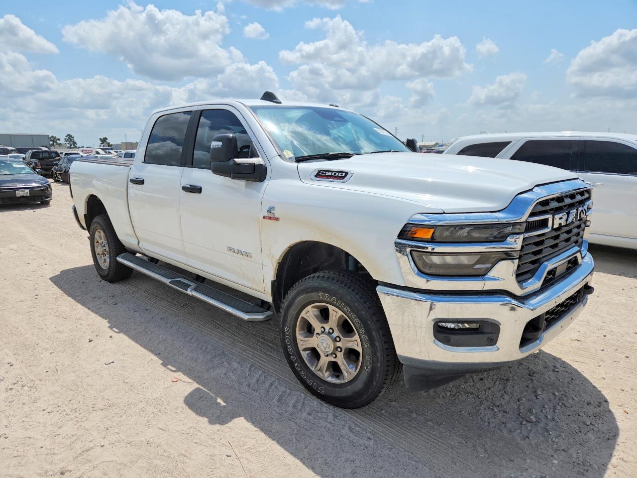 2025 RAM 2500 BIG HORN — снимка 4