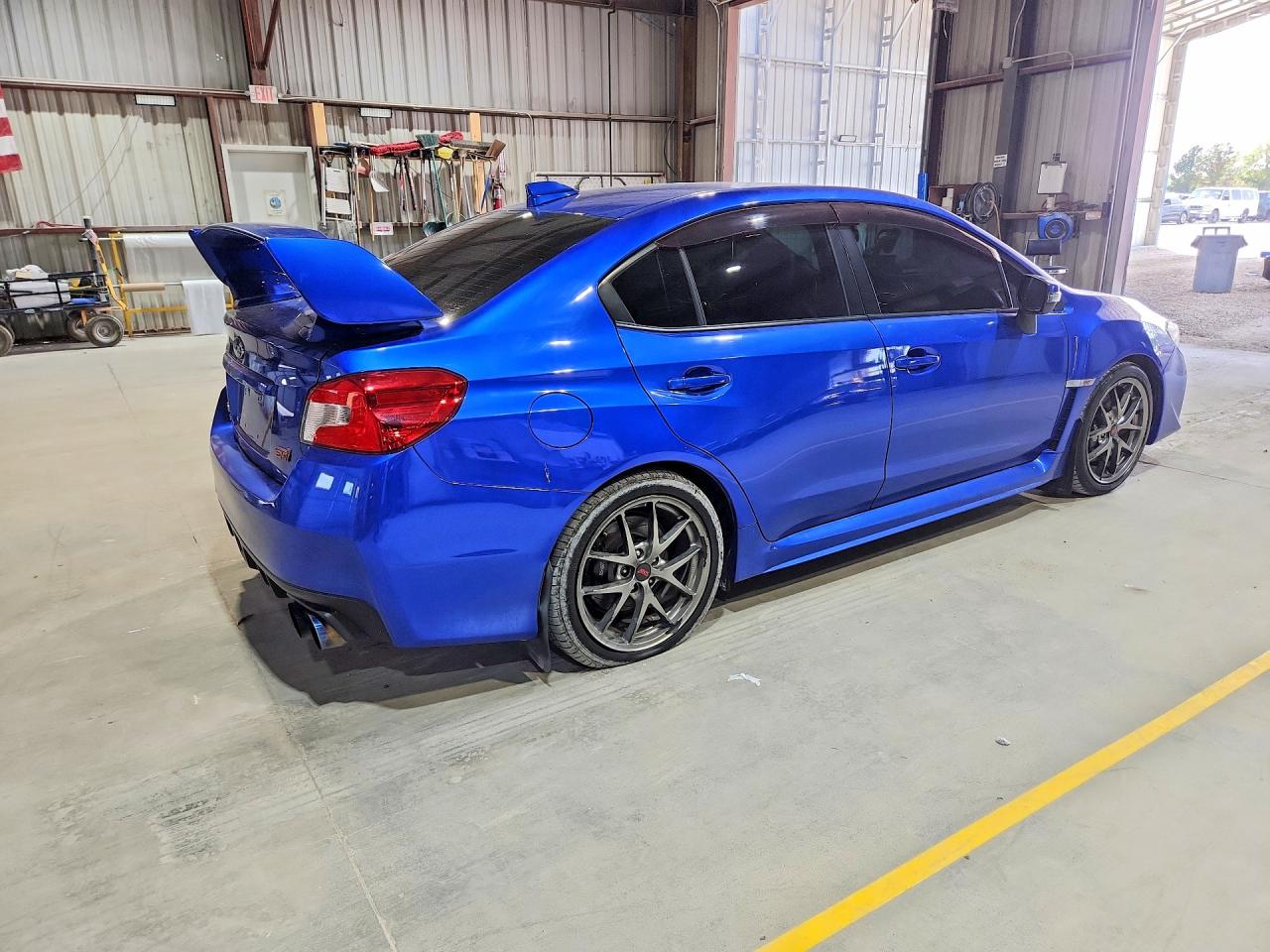 2017 SUBARU WRX STI LIMITED — снимка 3