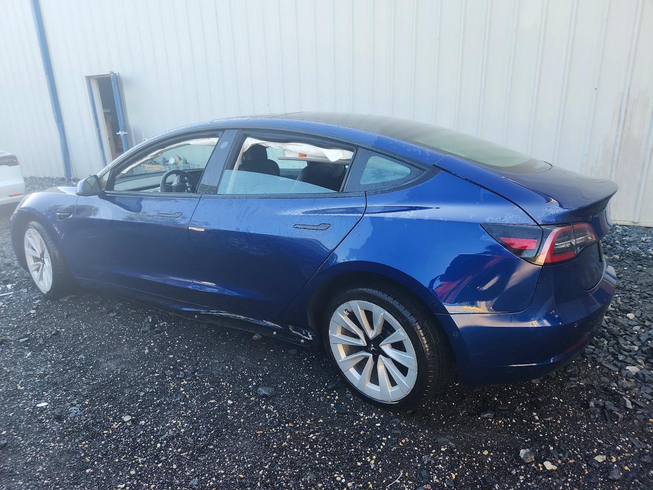 2022 TESLA MODEL 3 — снимка 2