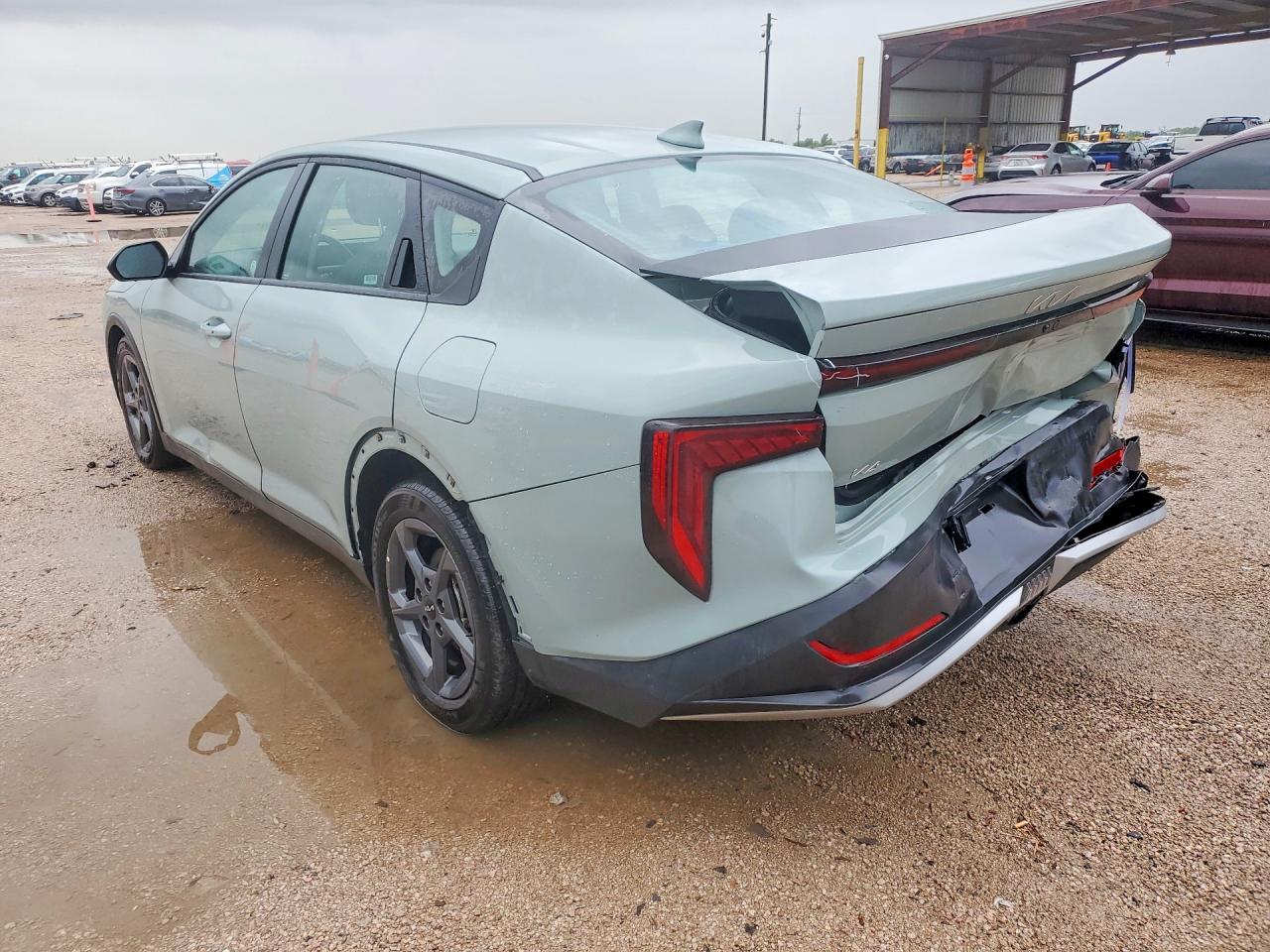 2025 KIA K4 LXS — снимка 2