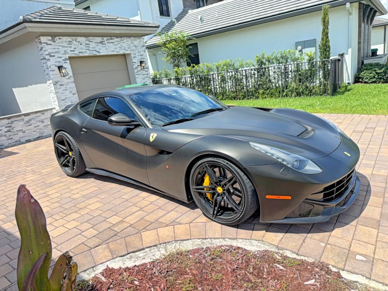 2015 FERRARI F12 BERLINETTA