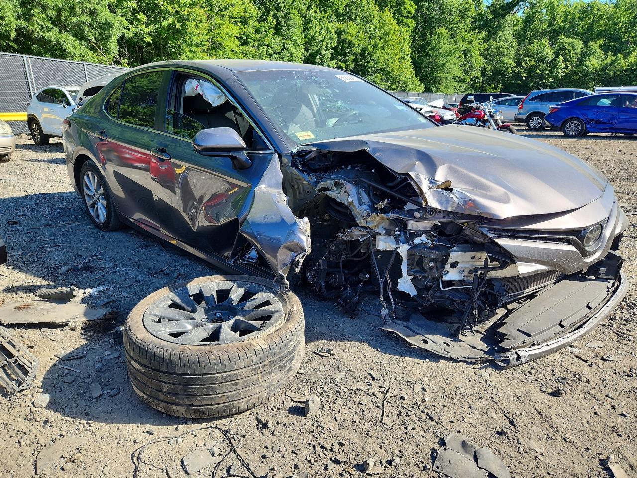 2018 TOYOTA CAMRY LE — снимка 4