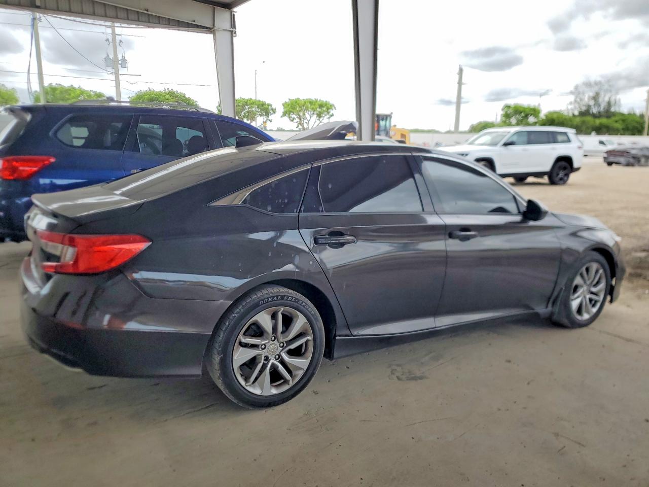 2018 HONDA ACCORD LX — снимка 3