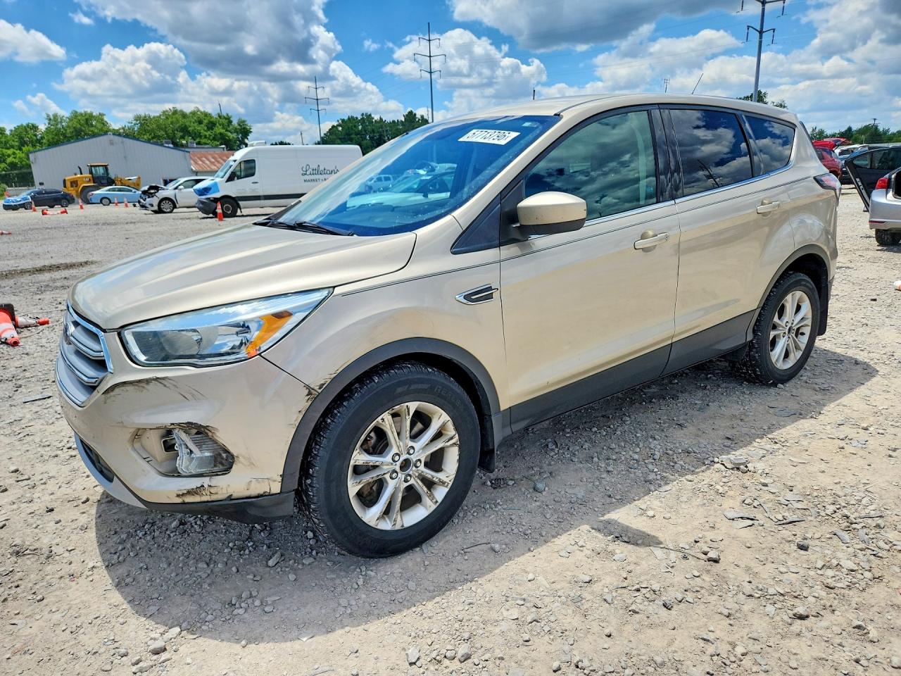 2017 FORD ESCAPE SE