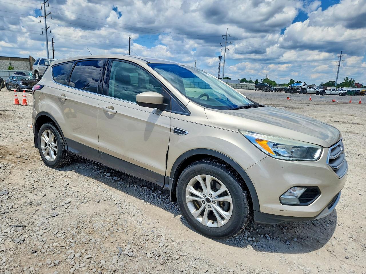 2017 FORD ESCAPE SE — снимка 4