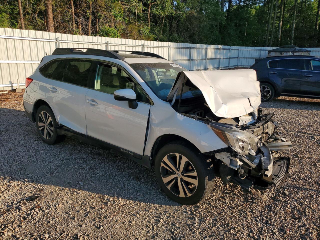 2019 SUBARU OUTBACK 2.5I LIMITED — снимка 4
