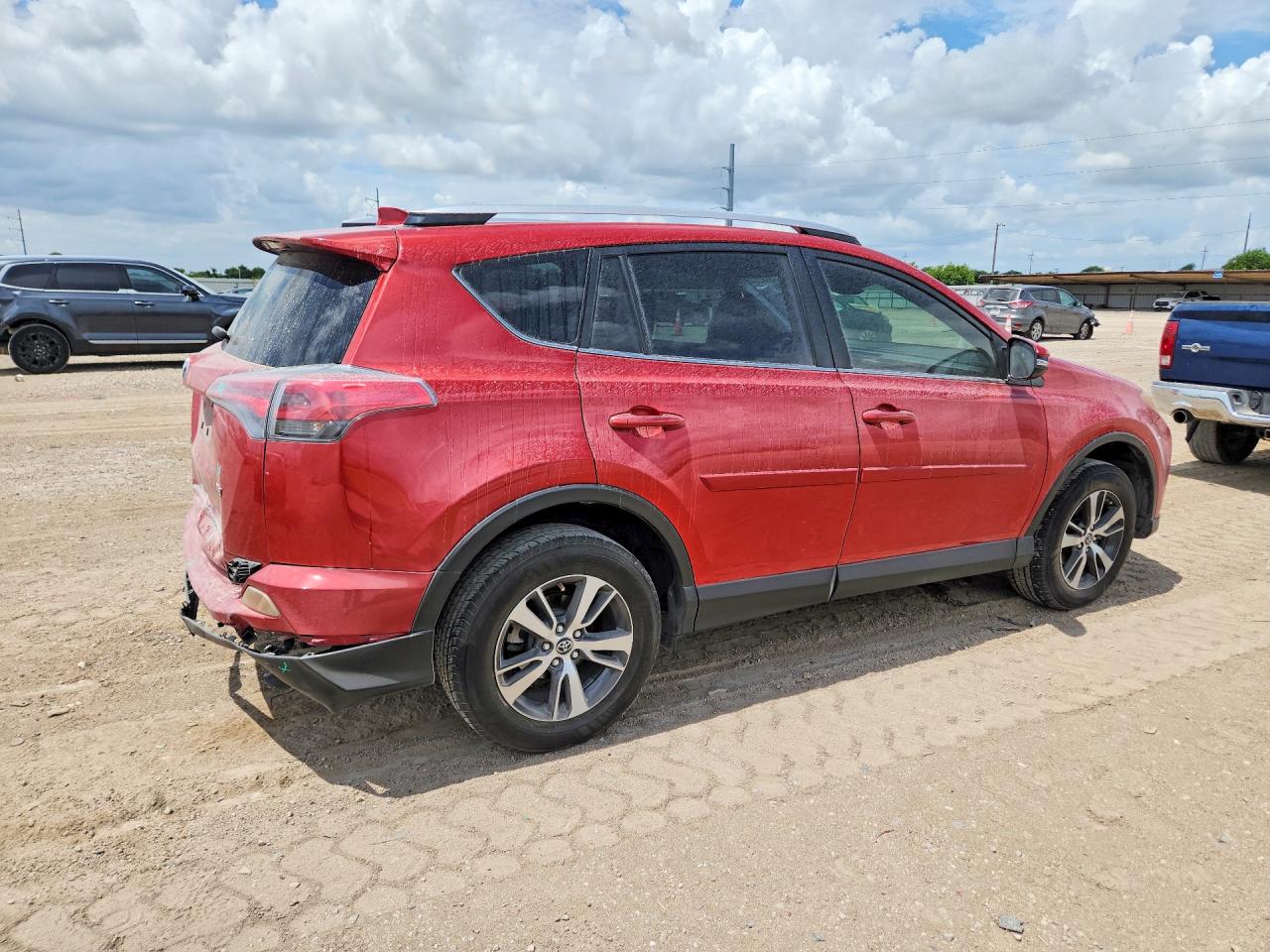 2016 TOYOTA RAV4 XLE — снимка 3