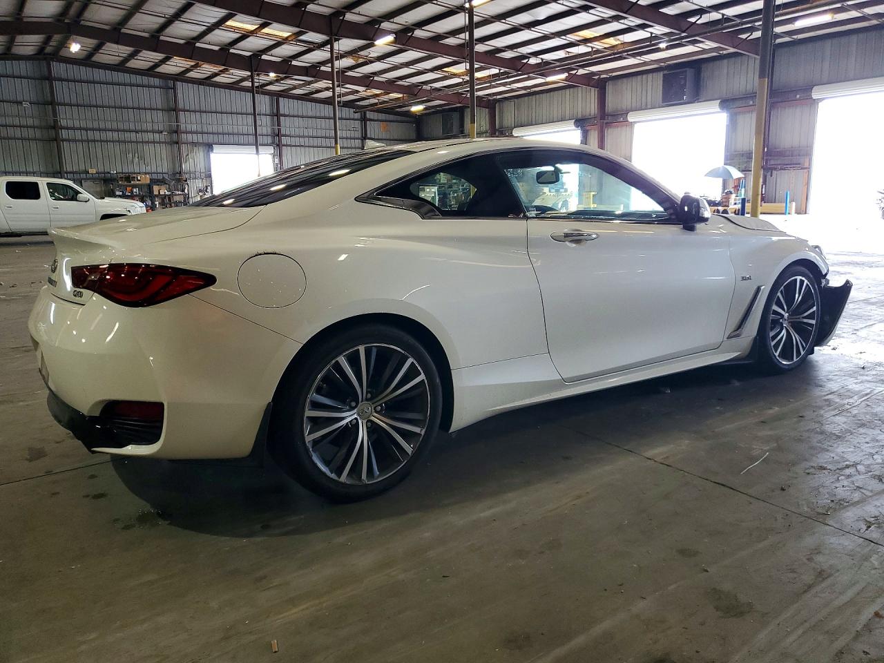 2017 INFINITI Q60 3.0T PREMIUM — снимка 3