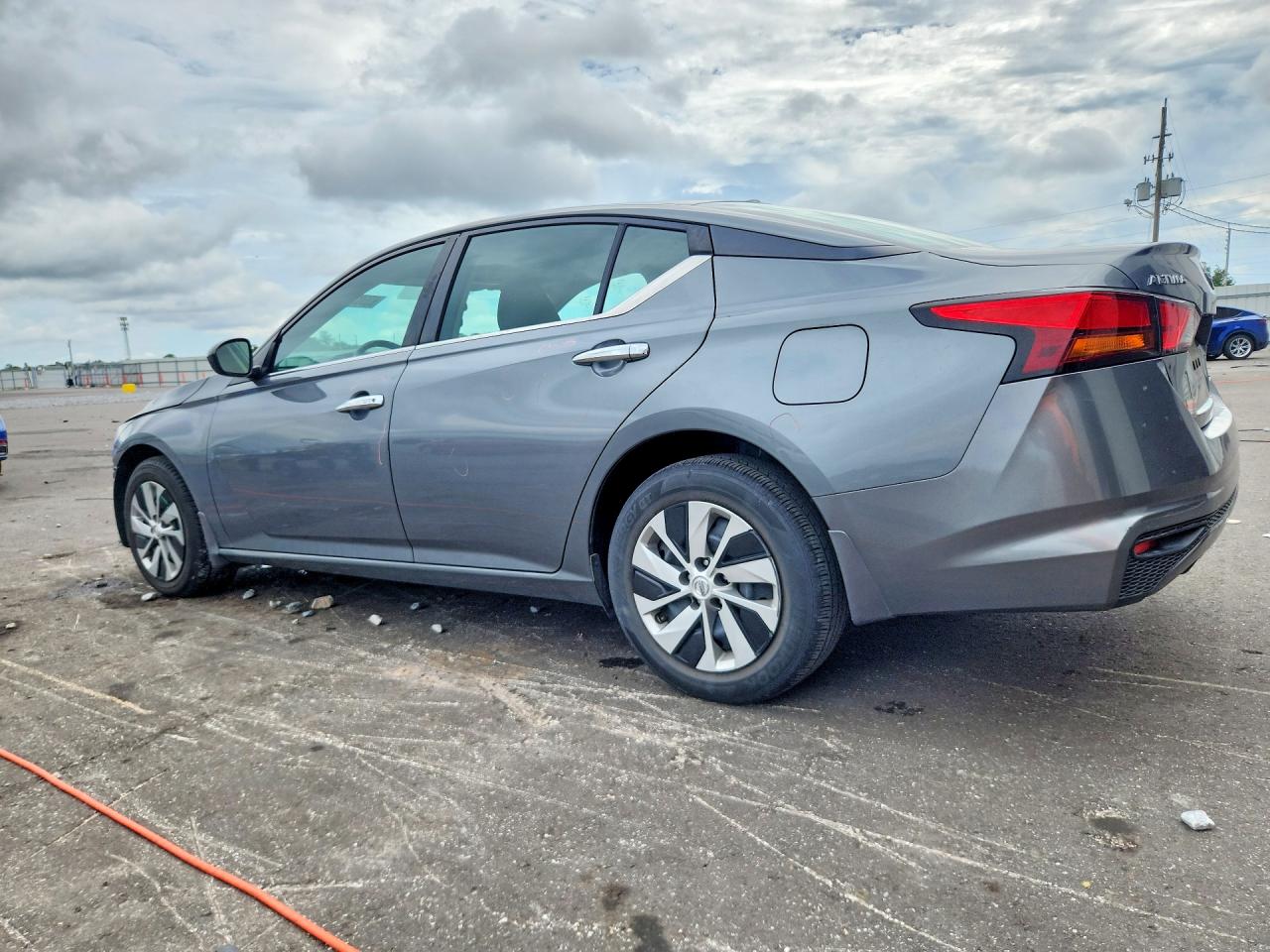 2020 NISSAN ALTIMA S — снимка 2