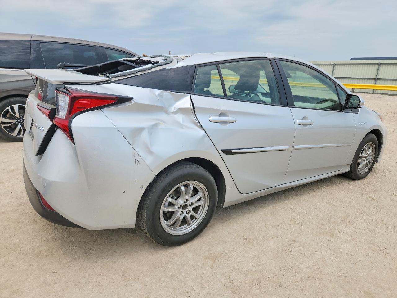 2019 TOYOTA PRIUS LE AWD-E — снимка 3