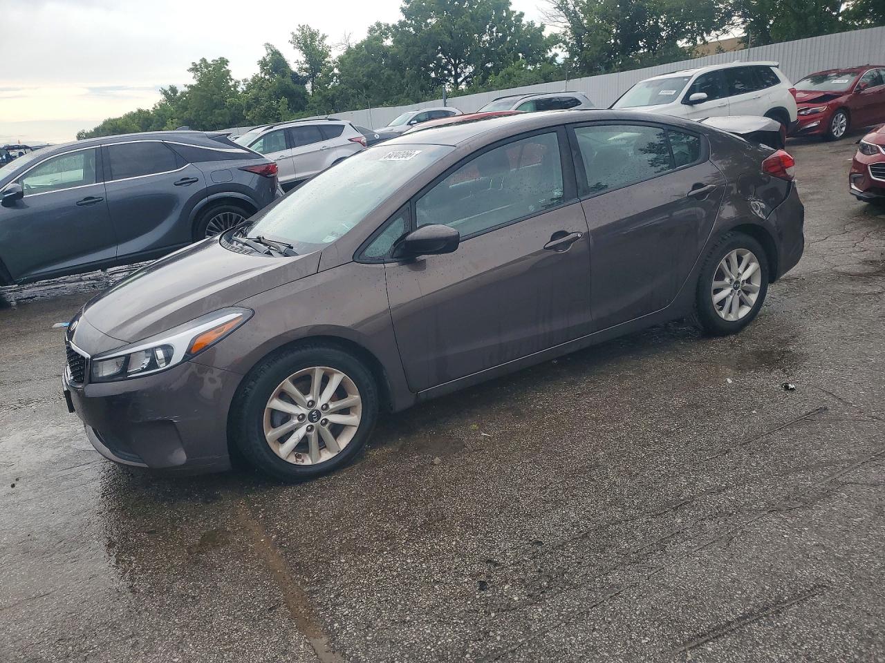 2017 KIA FORTE LX