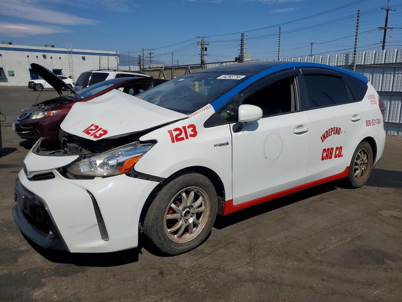 2017 TOYOTA PRIUS V FIVE