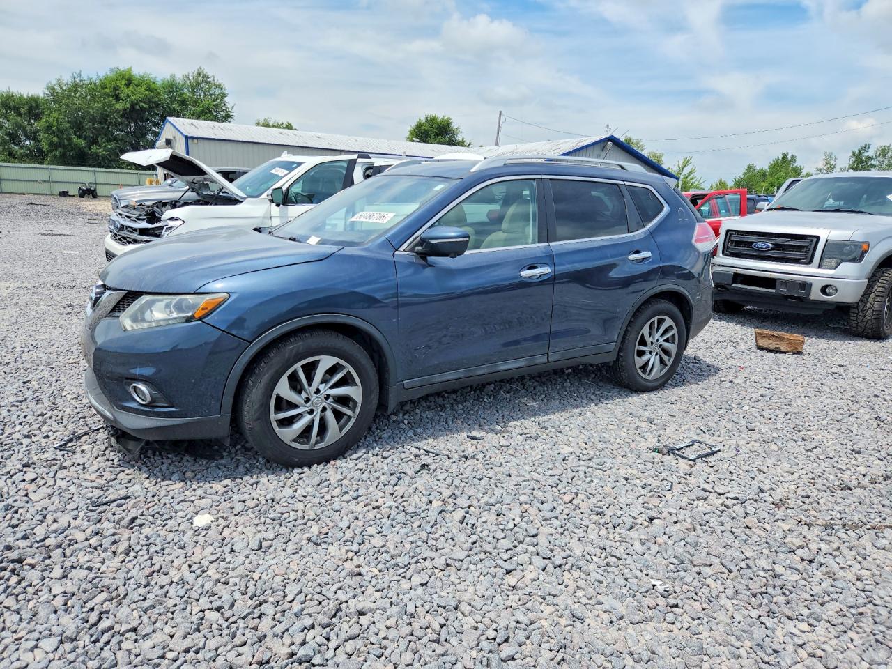 2015 NISSAN ROGUE SL