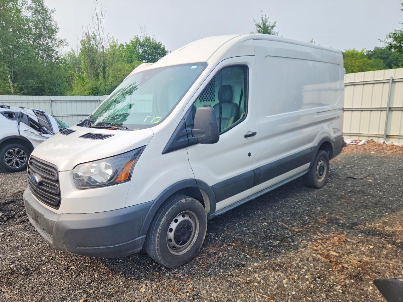 2015 FORD TRANSIT T-250