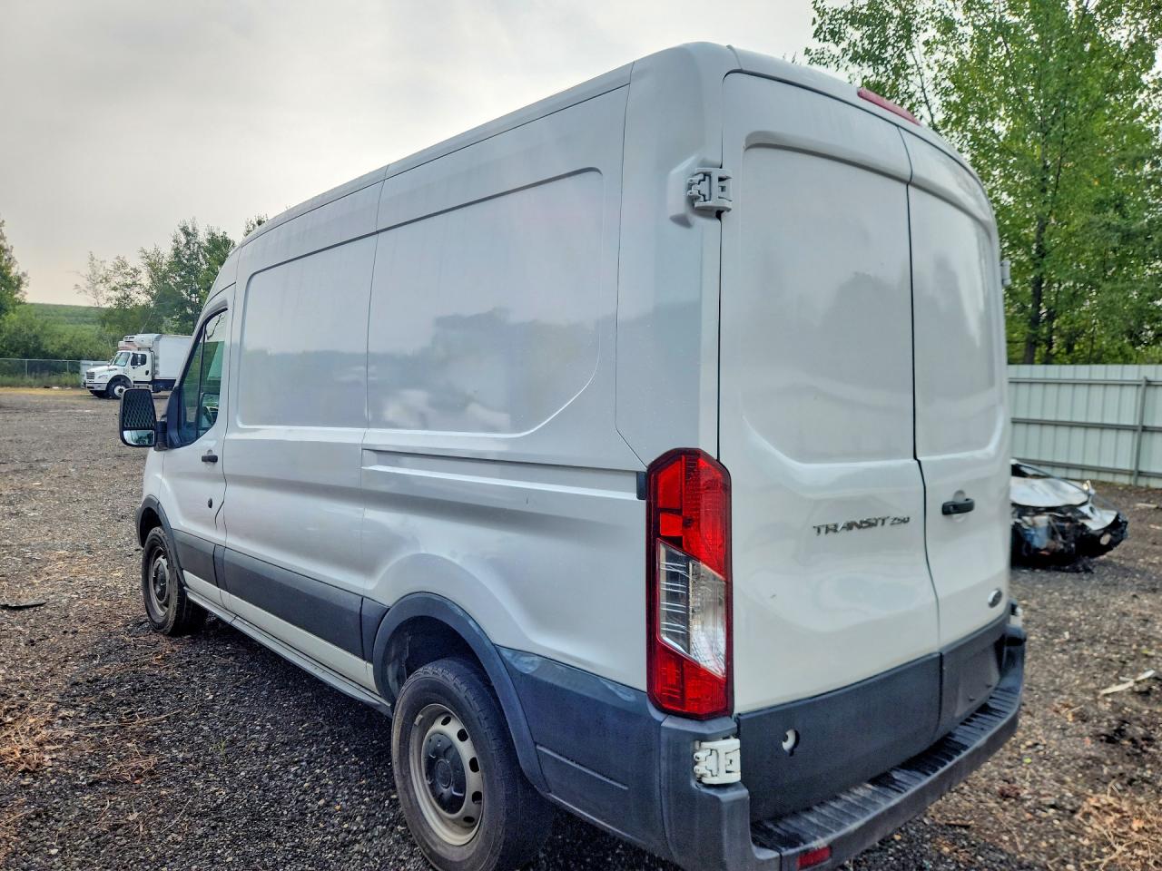 2015 FORD TRANSIT T-250 — снимка 2