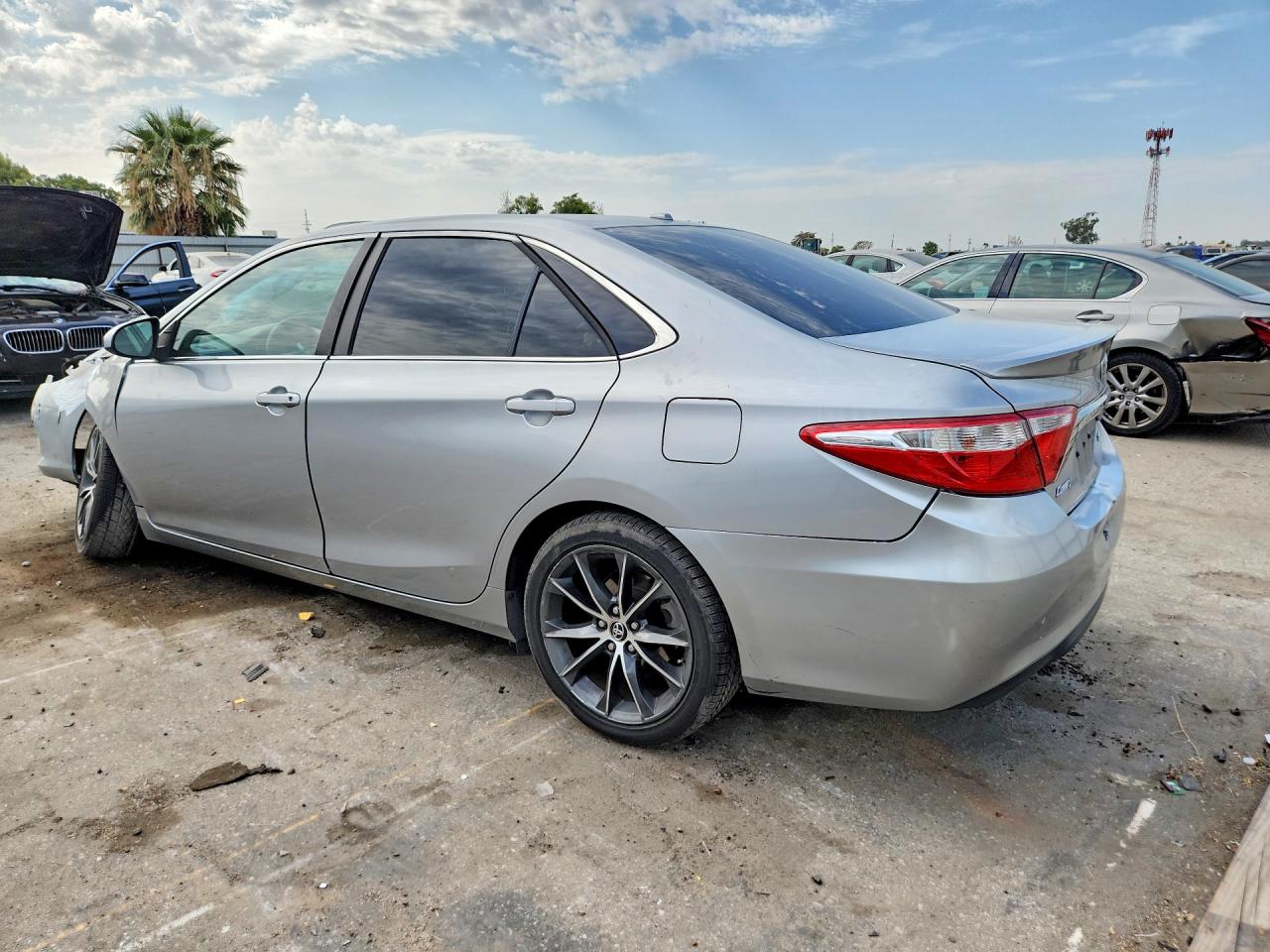 2015 TOYOTA CAMRY XSE — снимка 2