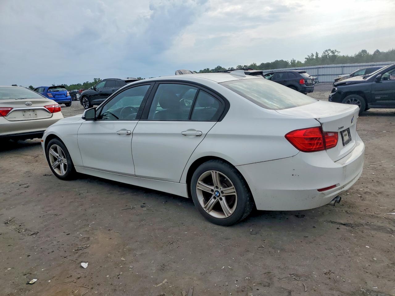 2014 BMW 328 XI SULEV — снимка 2