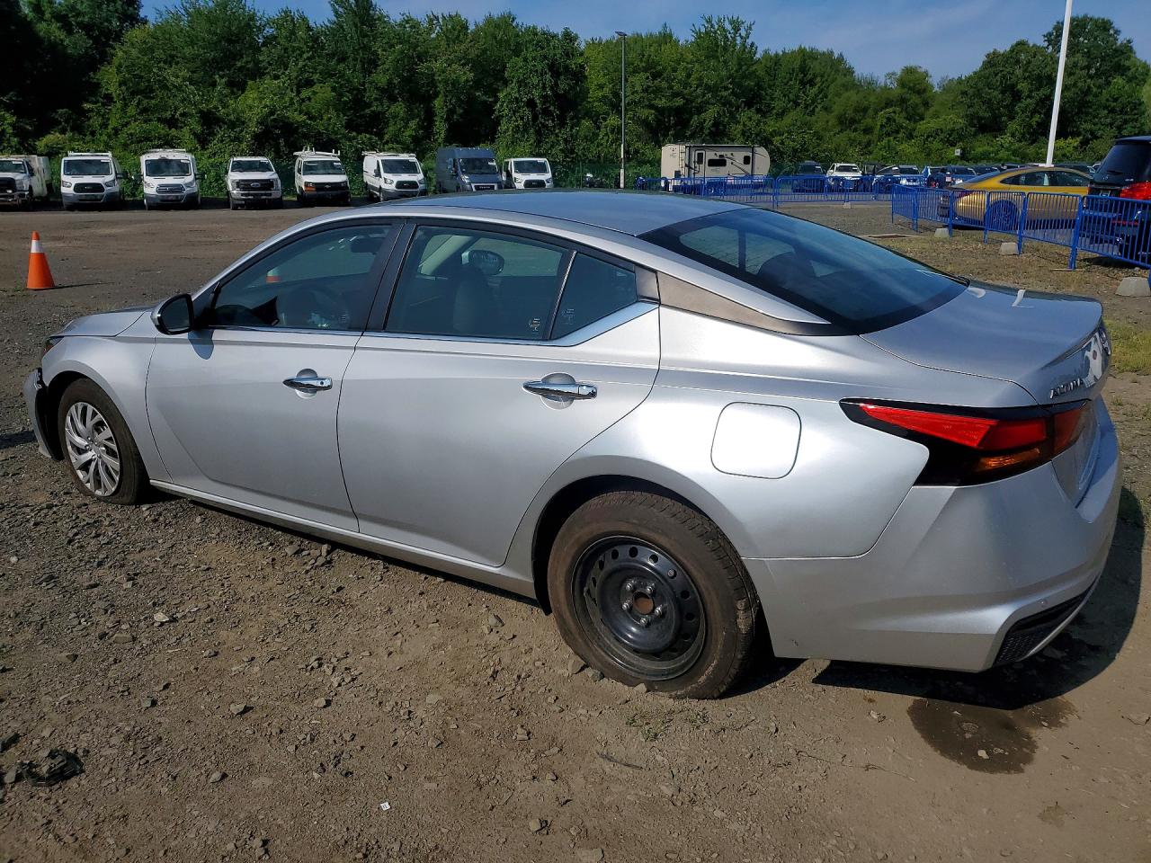 2023 NISSAN ALTIMA S — снимка 2