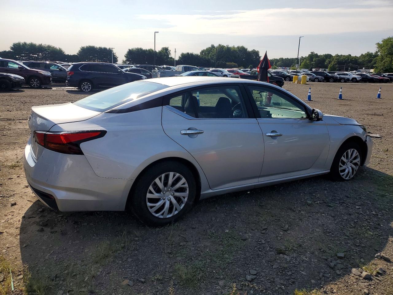 2023 NISSAN ALTIMA S — снимка 3