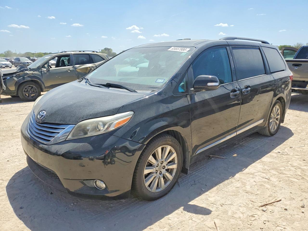 2017 TOYOTA SIENNA LIMITED PREMIUM 7-PASSENGER