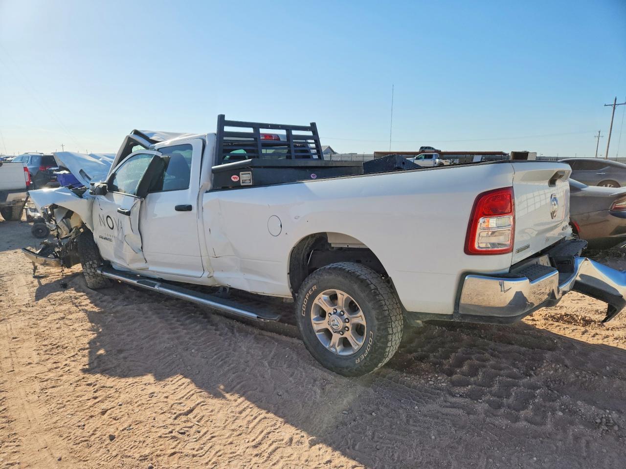 2024 RAM 2500 BIG HORN — снимка 2