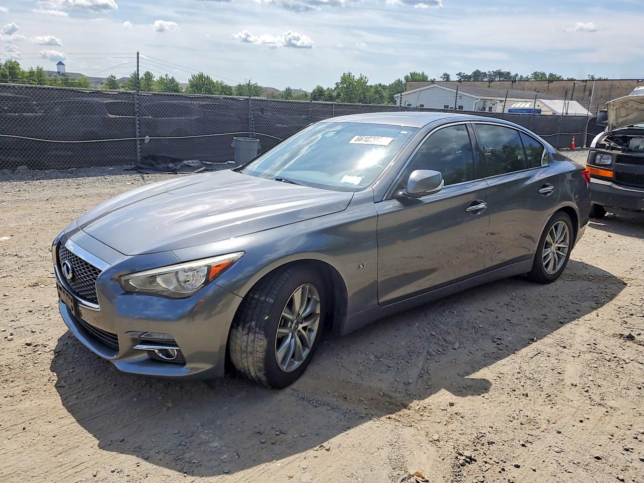 2014 INFINITI Q50 PREMIUM
