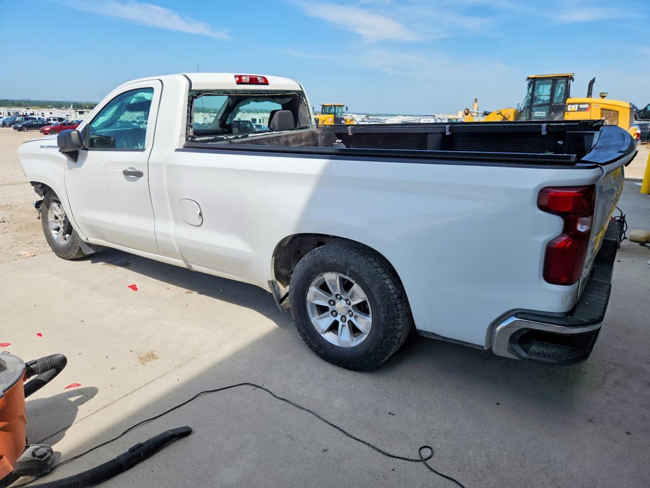 2020 CHEVROLET SILVERADO C1500 — снимка 2