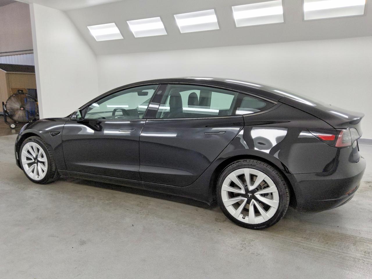 2022 TESLA MODEL 3 — снимка 2