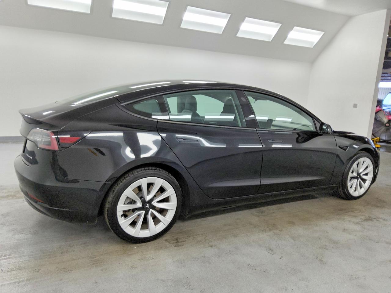 2022 TESLA MODEL 3 — снимка 3