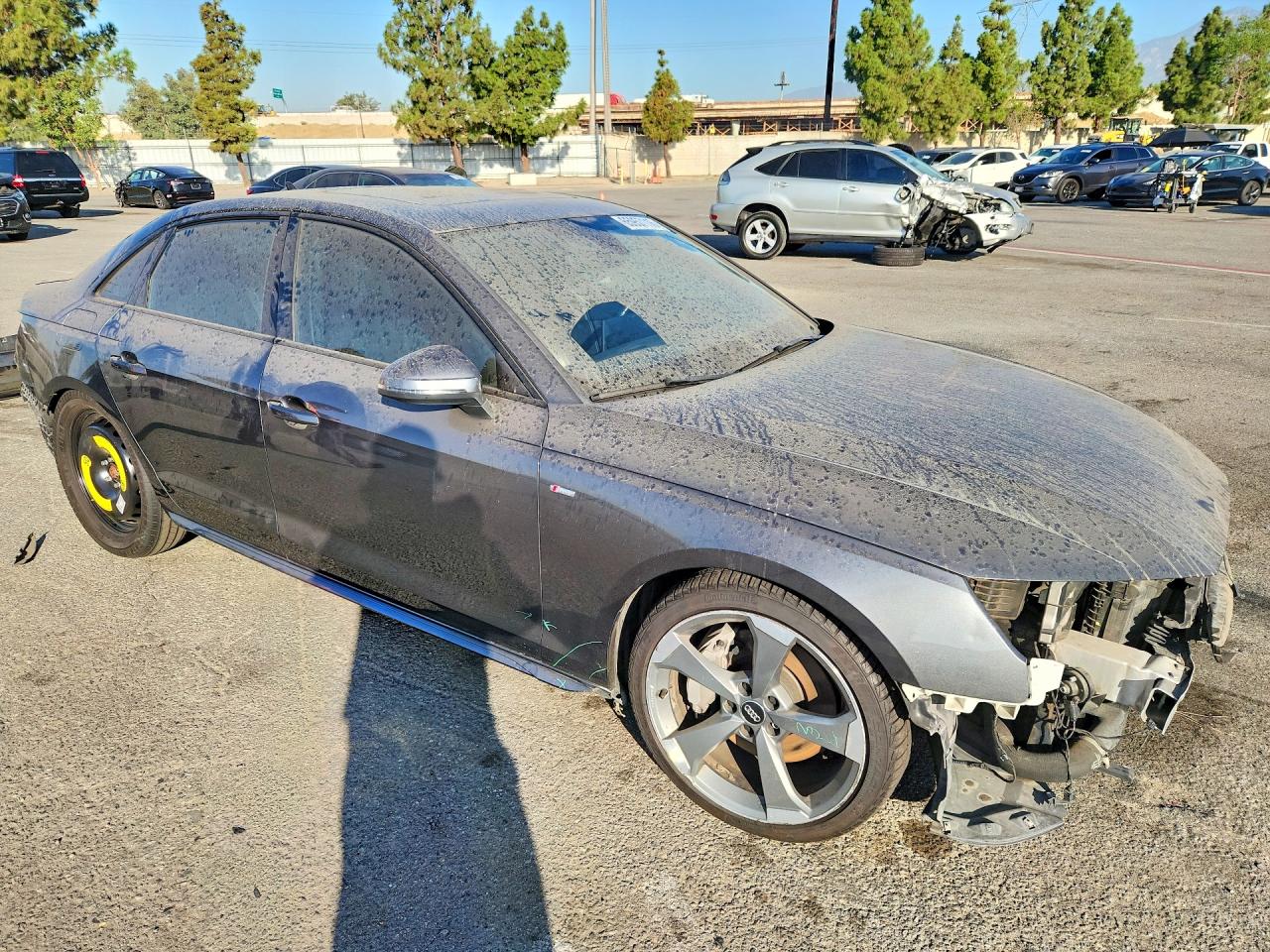 2021 AUDI A4 PREMIUM PLUS 45 — photo 4
