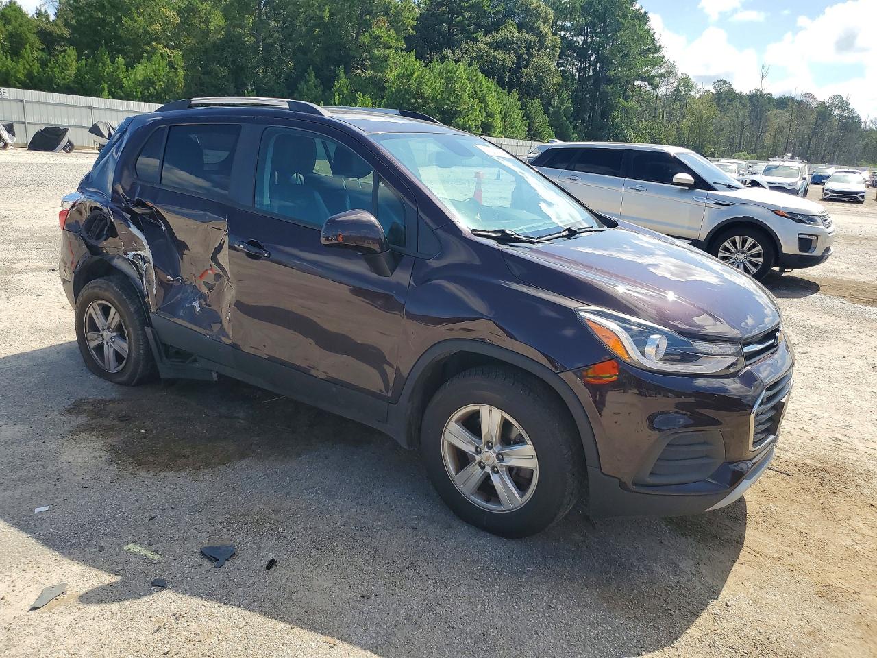 2021 CHEVROLET TRAX 1LT — снимка 4