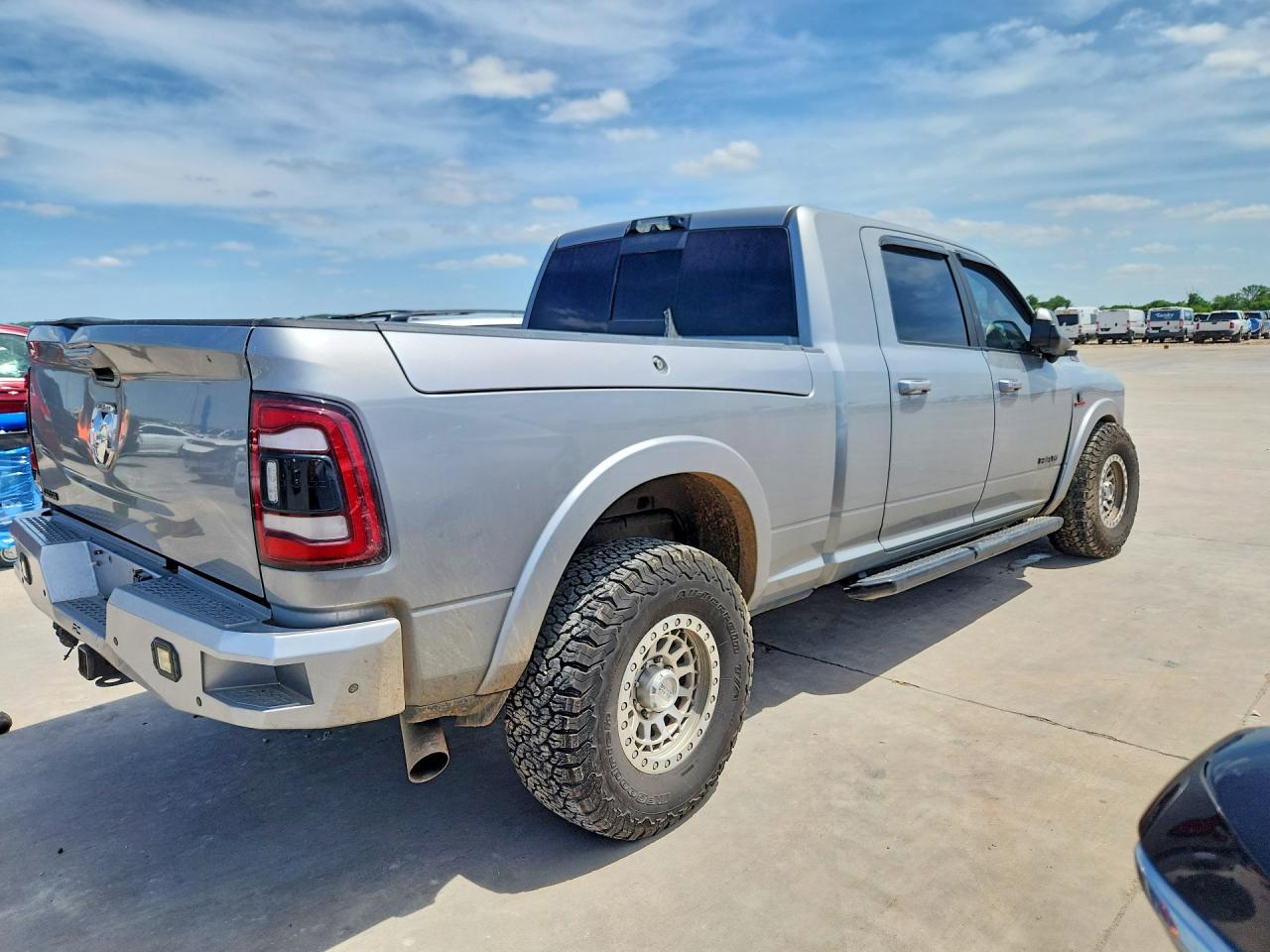 2022 RAM 2500 LARAMIE — снимка 3