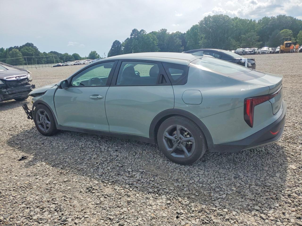 2025 KIA K4 LXS — снимка 2