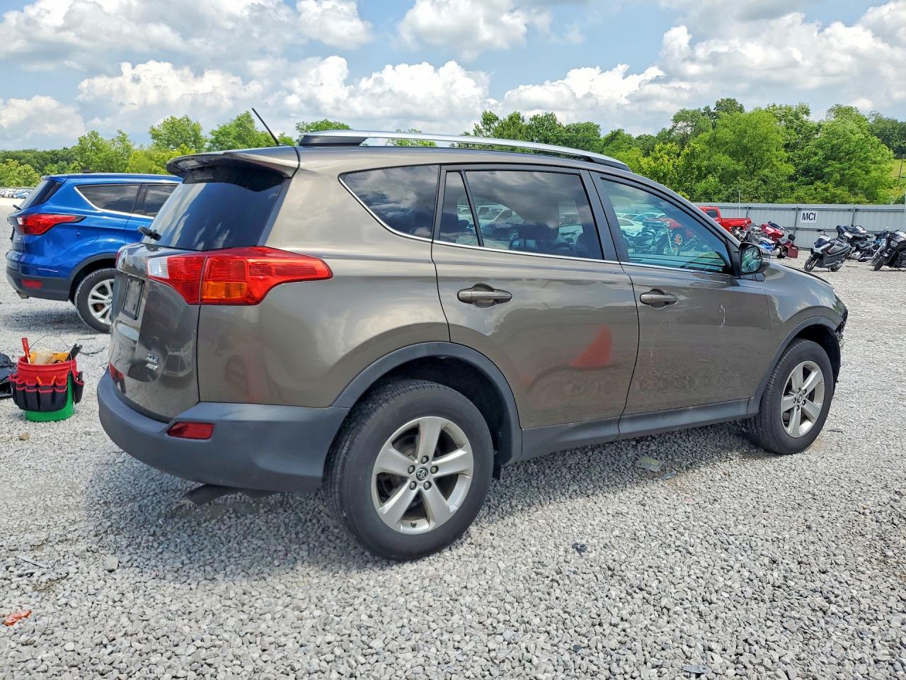 2015 TOYOTA RAV4 XLE — снимка 3