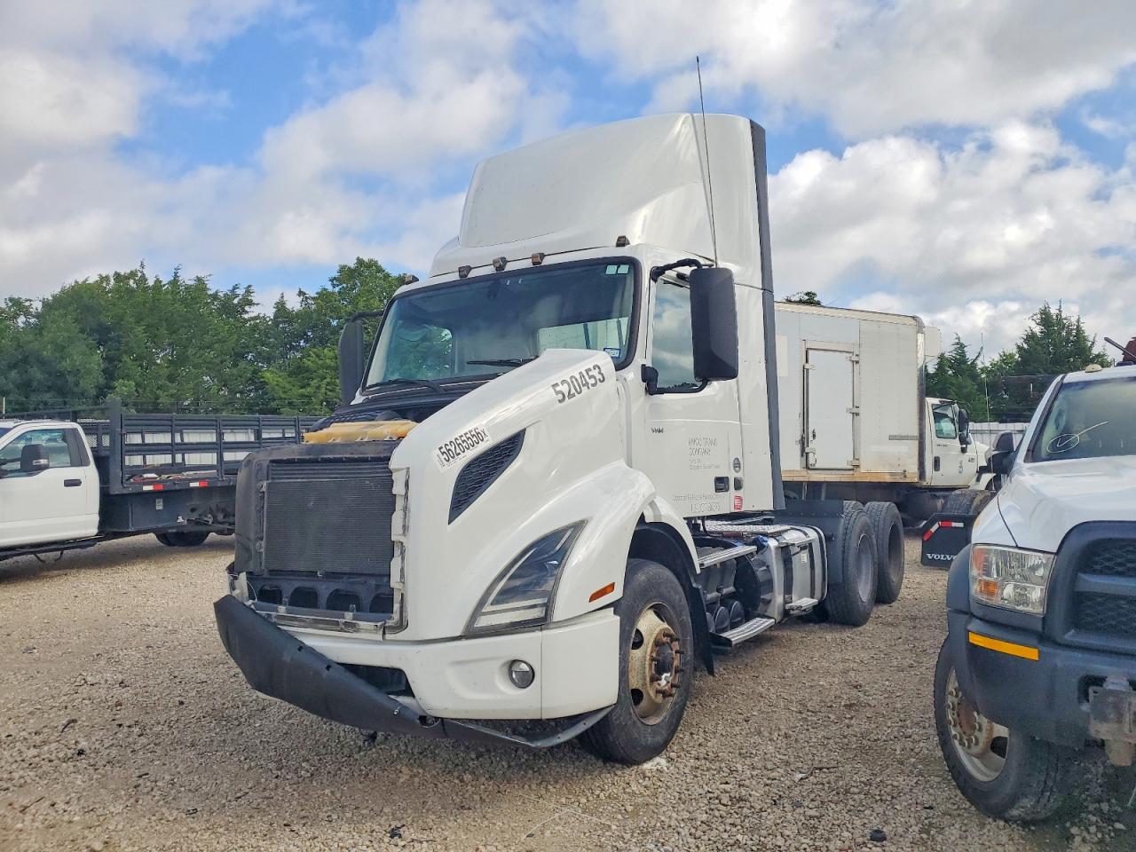 2020 VOLVO VNR — снимка 2