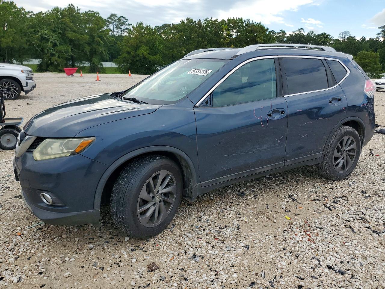 2016 NISSAN ROGUE SL