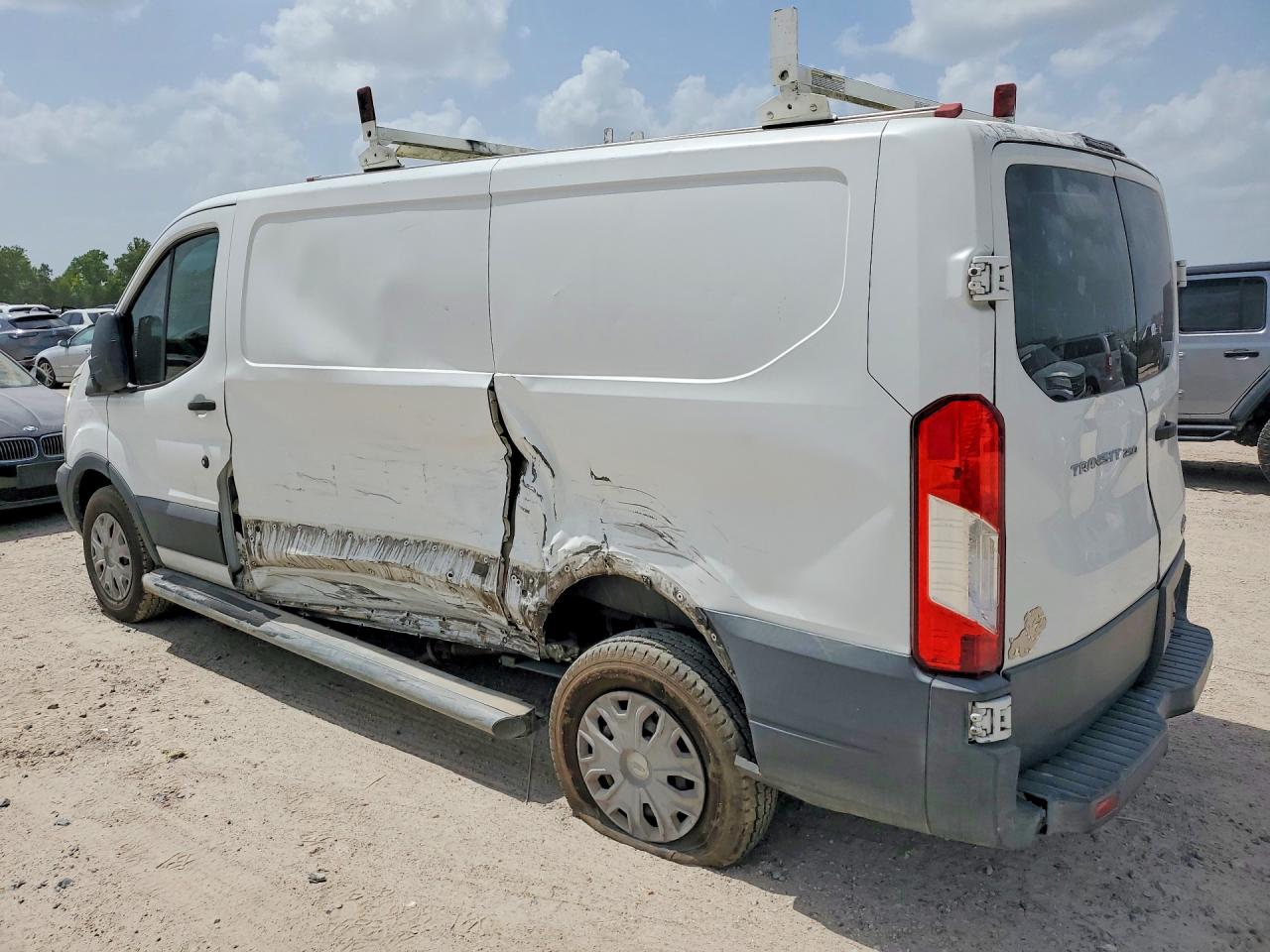 2015 FORD TRANSIT T-250 — снимка 2